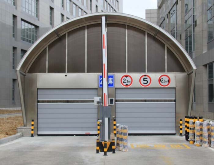 硬質(zhì)快速門(mén)安裝