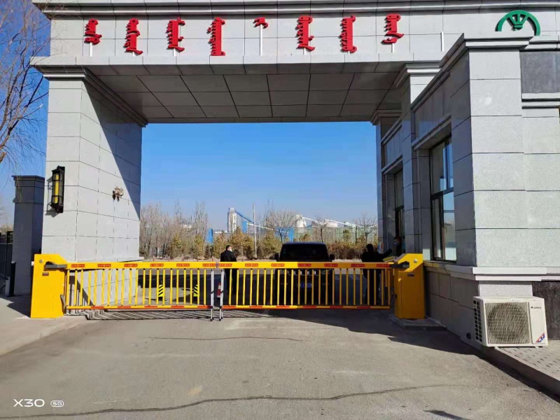 烏蘭木倫村空降門+系統(tǒng)+側(cè)小門